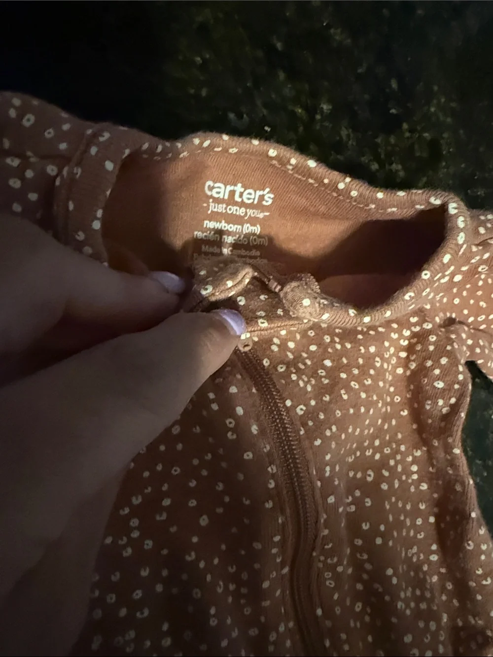 Baby Footed One-Piece Sleeper in Dusty Rose with Dot Print - NEWBORN - Like New